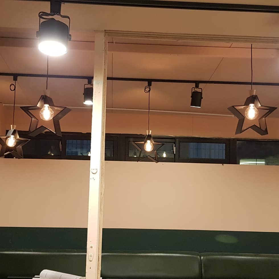 카페인테리어공사